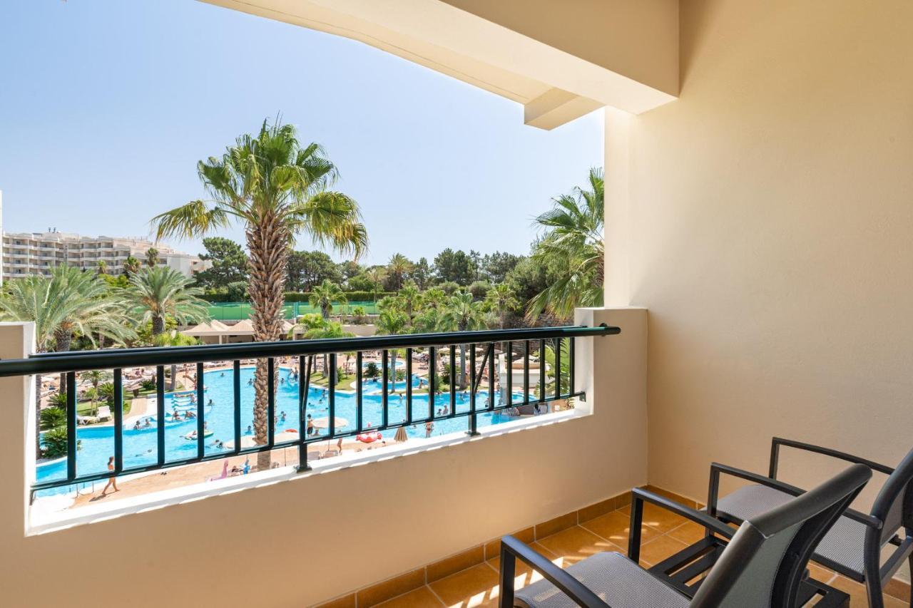 Familienzimmer Plus mit Poolblick