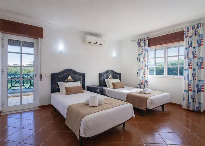 Villa Pacheco