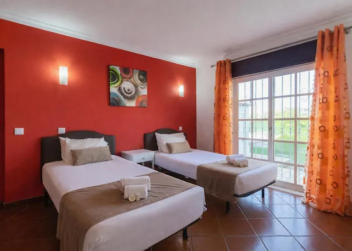 Villa Pacheco